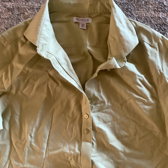 Green button up blouse - Picture 3 of 4